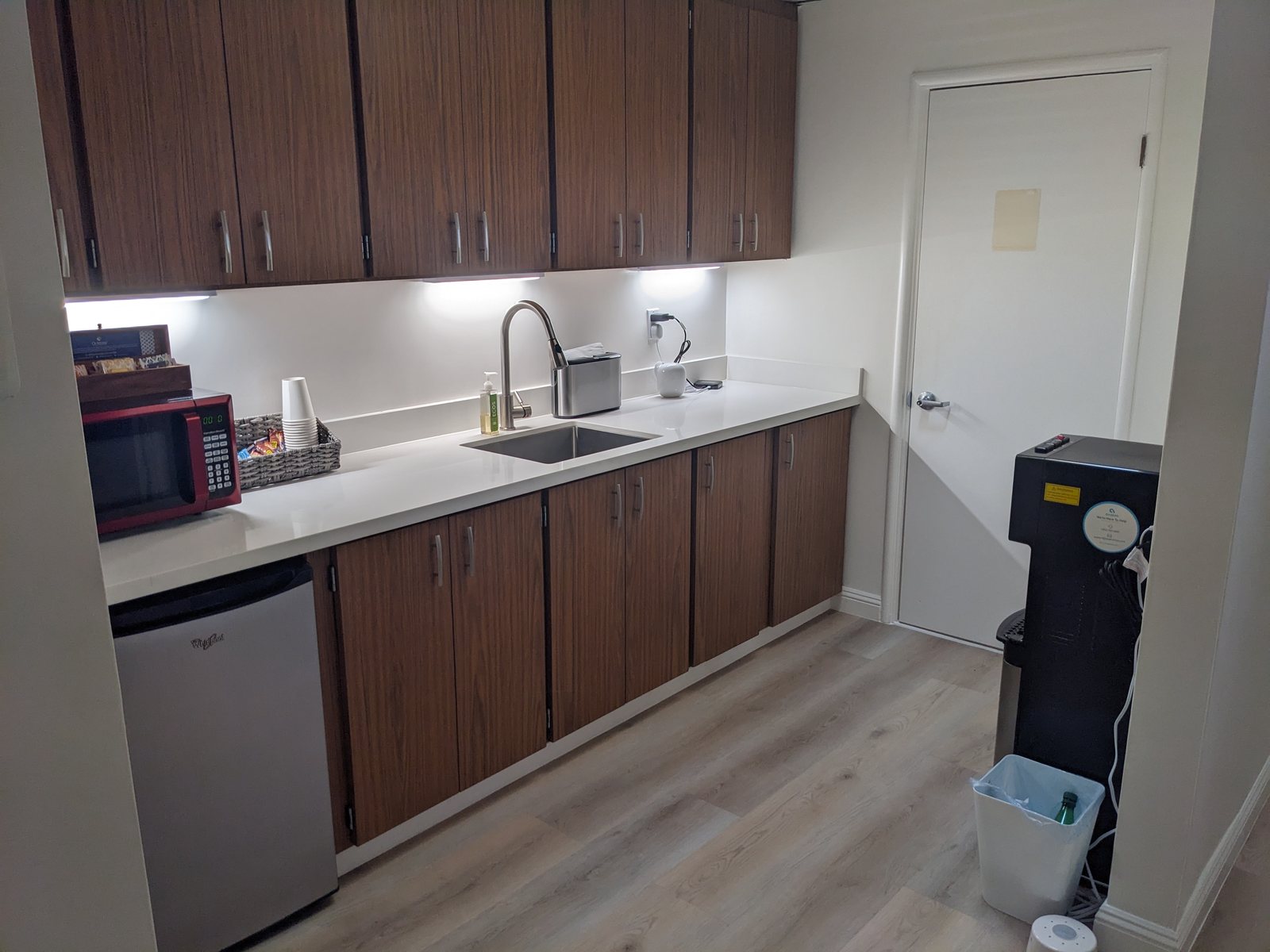The kitchenette